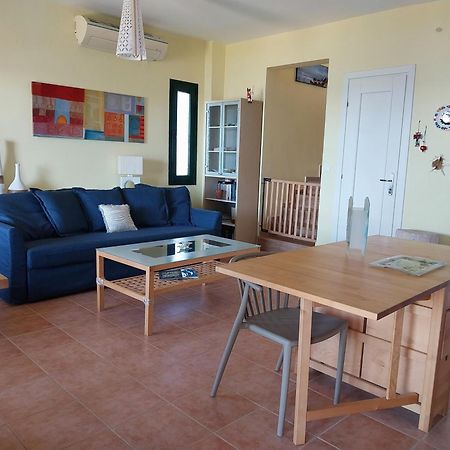 Villa 3Ω Неа Скиони Екстериор снимка