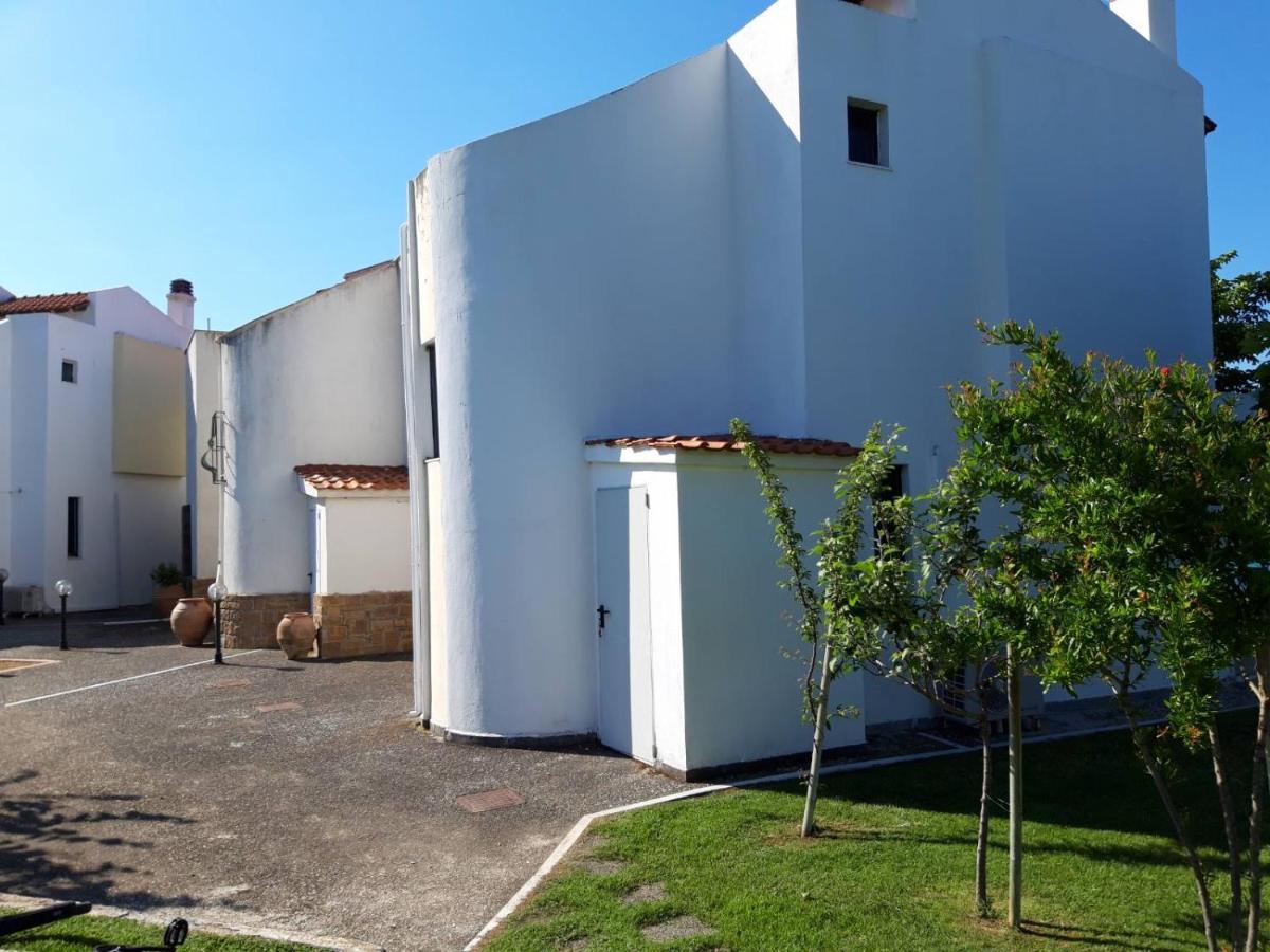 Villa 3Ω Неа Скиони Екстериор снимка